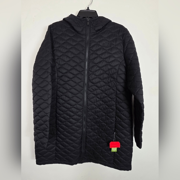 The North Face Women’s Thermoball™ Parka II - Picture 6 of 15